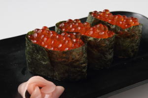 gunkan maki ikura