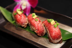 nigiri zushi Wagyu no Tataki