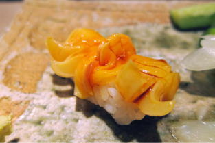 nigiri zushi akagai